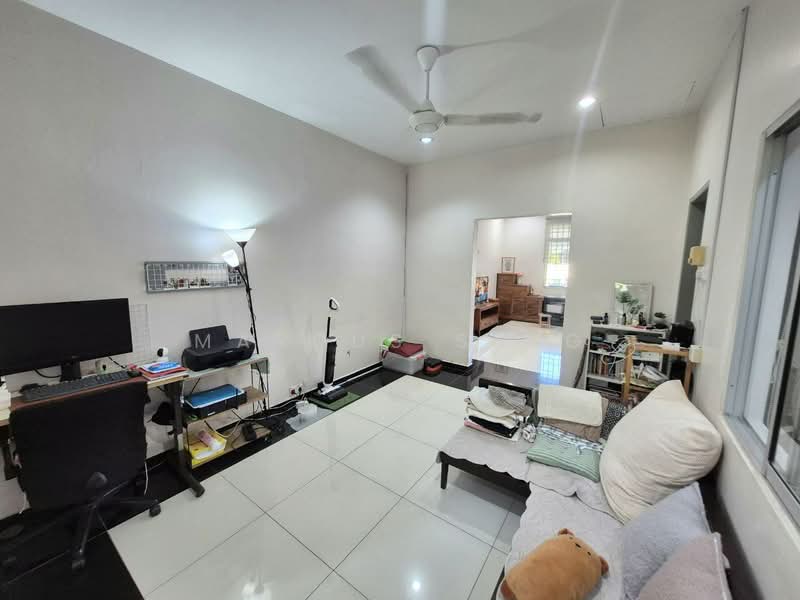 Taman Canning untuk Untuk Dijual - RM 420,000, Mac 2026 - Living Room - PropertyGuru.com.my