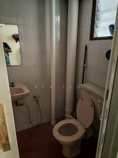 Condominium for Rent at Taman Desa Relau 2 - Pen Teo - Bathroom - PropertyGuru.com.my