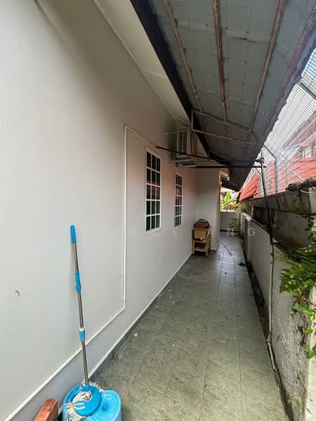 Semi-Detached House for Rent in Taman Iskandar (Johor Bahru) - Wallace Ang - PropertyGuru.com.my