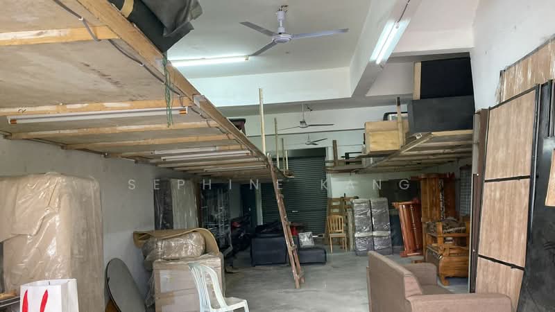 Shop for Rent in New Green Park (Rawang) - Sephine Kang - Interior - PropertyGuru.com.my