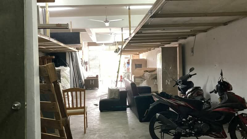 Shop for Rent in New Green Park (Rawang) - Sephine Kang - Interior - PropertyGuru.com.my