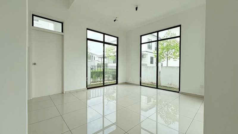 2-storey Terraced House for Sale in Eco Grandeur (Puncak Alam) - CK Sam - Living Room - PropertyGuru.com.my
