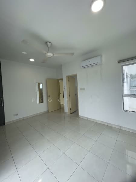 Condominium for Rent at Viva Residency - pegky yap - Master bedroom - PropertyGuru.com.my