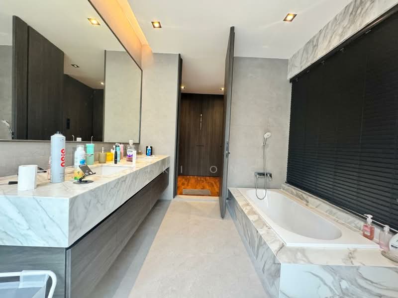 Bungalow for Sale in Leisure Farm (Gelang Patah) - Kiki Ong - Bathroom - PropertyGuru.com.my