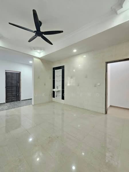 Taman Johor Jaya untuk Untuk Dijual - RM 849,000, Mac 2026 - Interior - PropertyGuru.com.my