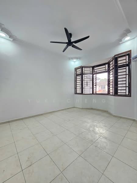 Taman Johor Jaya untuk Untuk Dijual - RM 849,000, Mac 2026 - Interior - PropertyGuru.com.my