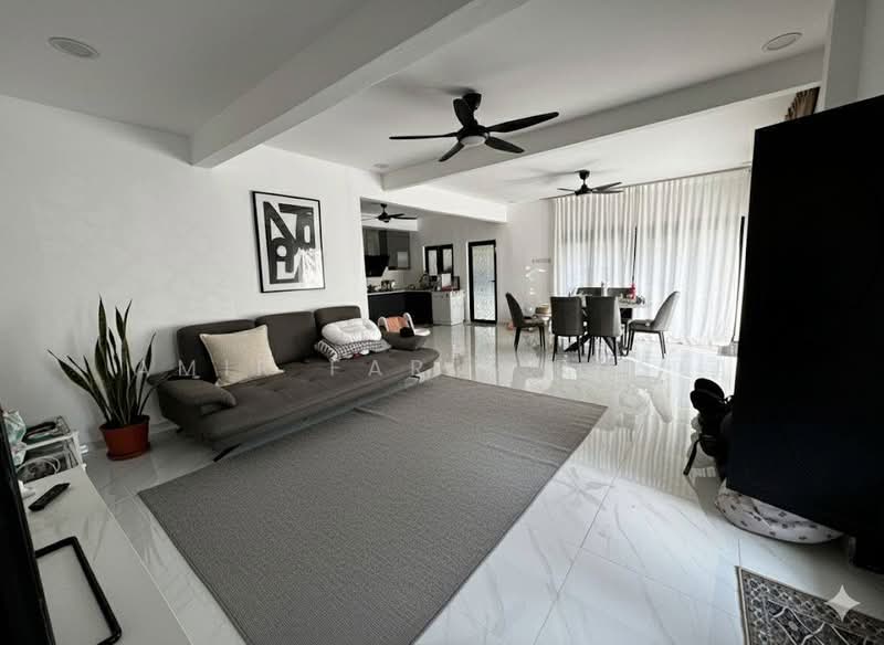 Bandar Baru Uda Bandar Baru Uda untuk Untuk Dijual - RM 1,600,000, Mac 2026 - Living Room - PropertyGuru.com.my