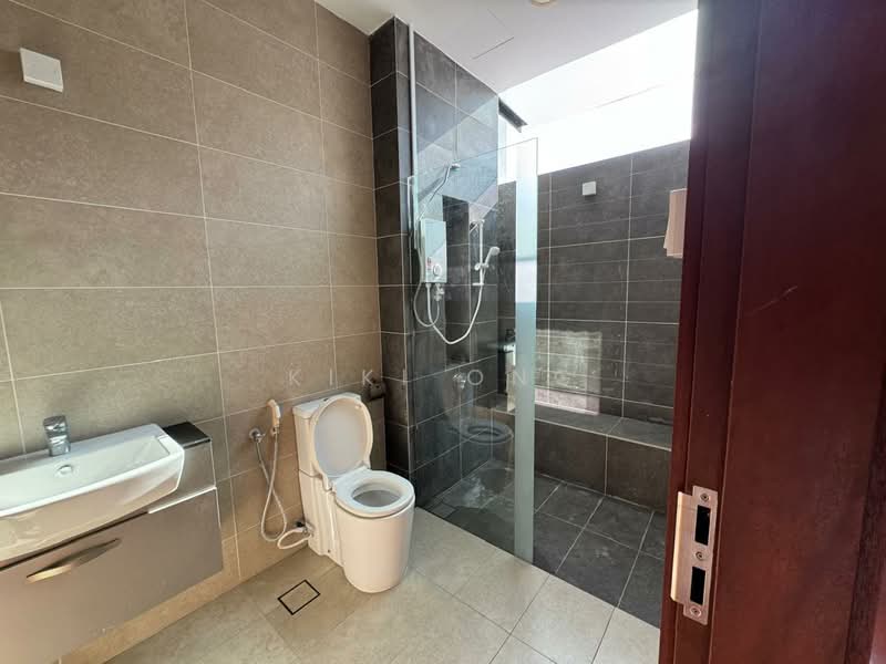 Bungalow for Sale in Taman Nusa Bestari (Iskandar Puteri (Nusajaya)) - Kiki Ong - Bathroom - PropertyGuru.com.my