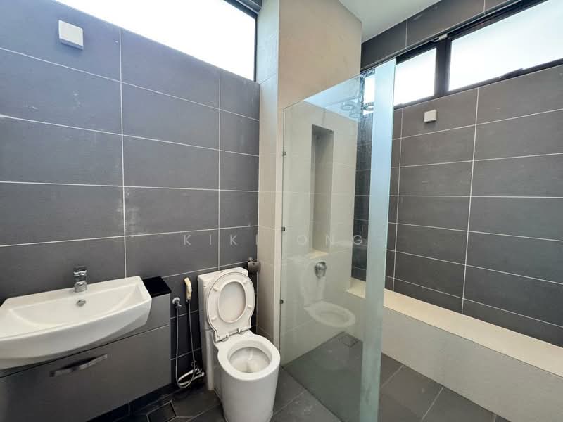 Bungalow for Sale in Taman Nusa Bestari (Iskandar Puteri (Nusajaya)) - Kiki Ong - Bathroom - PropertyGuru.com.my