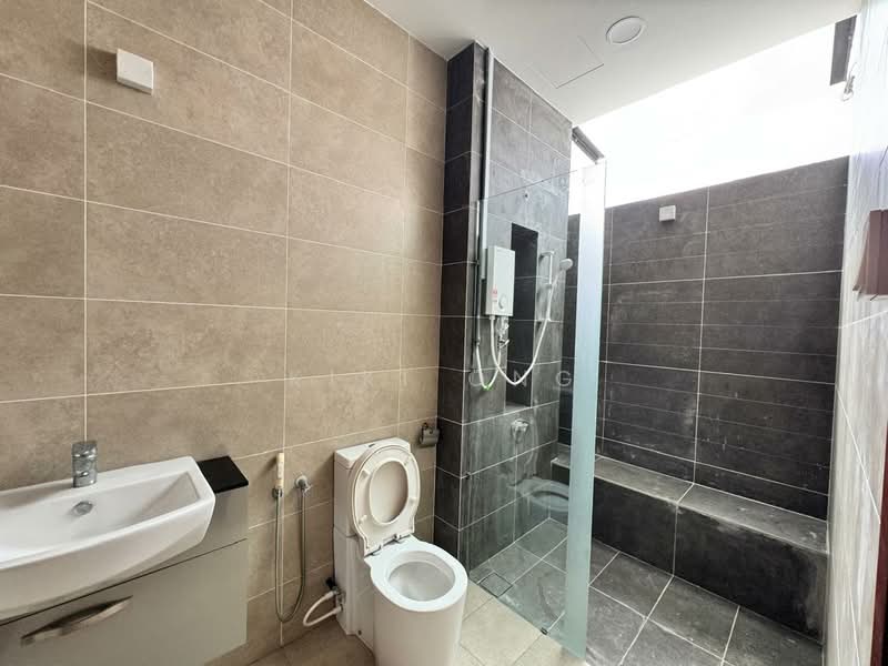 Bungalow for Sale in Taman Nusa Bestari (Iskandar Puteri (Nusajaya)) - Kiki Ong - Bathroom - PropertyGuru.com.my