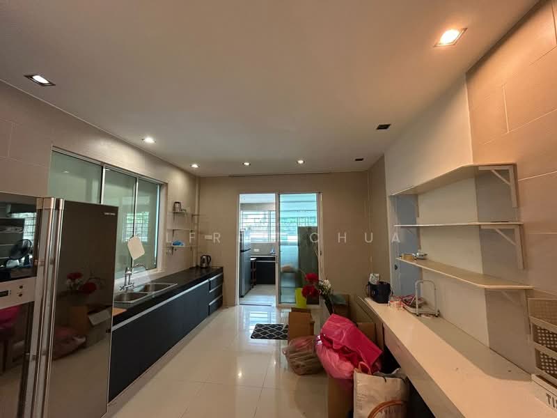 Semi-Detached House for Sale in Kuching (Sarawak) - Alfred Chua - Kitchen - PropertyGuru.com.my