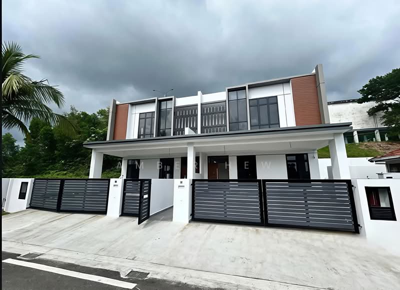 Semi-Detached House for Sale in Taman Perling (Perling) - Amber Hew - Exterior - PropertyGuru.com.my
