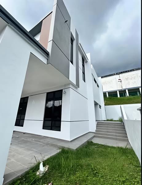 Semi-Detached House for Sale in Taman Perling (Perling) - Amber Hew - Exterior - PropertyGuru.com.my