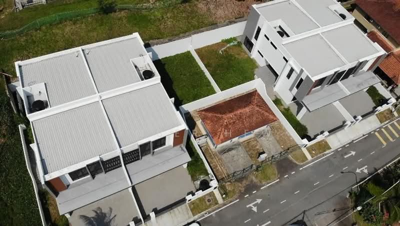 Semi-Detached House for Sale in Taman Perling (Perling) - Amber Hew - Exterior - PropertyGuru.com.my