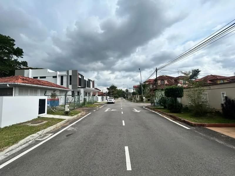 Semi-Detached House for Sale in Taman Perling (Perling) - Amber Hew - Exterior - PropertyGuru.com.my