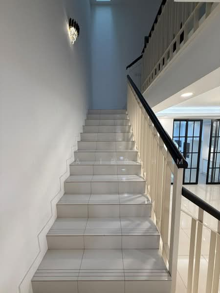 2-storey Terraced House for Sale in Bandar Rimbayu (Telok Panglima Garang) - Hawa Ibrahim - Interior - PropertyGuru.com.my