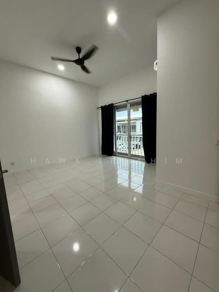 2-storey Terraced House for Sale in Bandar Rimbayu (Telok Panglima Garang) - Hawa Ibrahim - PropertyGuru.com.my