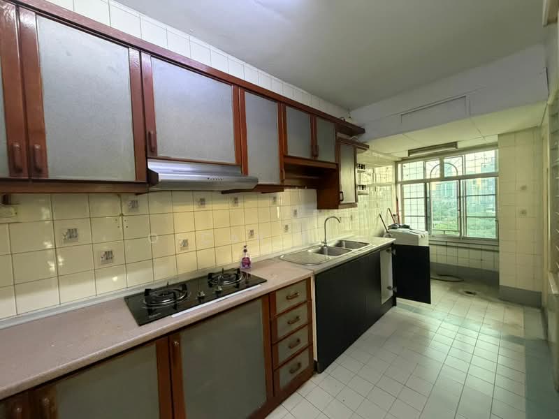 The Pines untuk Untuk Dijual - RM 465,000, Mac 2026 - Kitchen - PropertyGuru.com.my