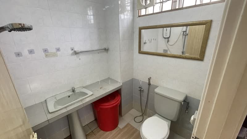 Condominium for Rent at Tiara Duta - Martin Yeoh - Bathroom - PropertyGuru.com.my