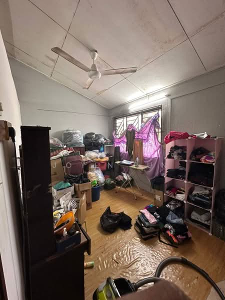 2-storey Terraced House for Sale in Bandar Seri Alam (Masai) - Joyen Pun - Bedroom - PropertyGuru.com.my