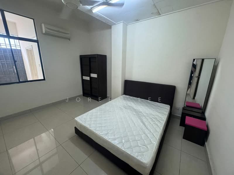 Untuk Dijual - Fully Furnished Kulai Indahpura Diamond Double Storey House 22 x 70 for Sale