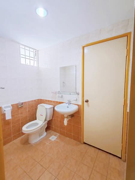 Prima Duta untuk Untuk Disewa - RM 3,600 /bulan, Mac 2026 - Bathroom - PropertyGuru.com.my