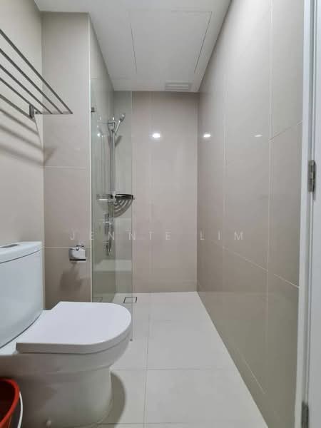 Southlink untuk Untuk Disewa - RM 2,500 /bulan, Mac 2026 - Bathroom - PropertyGuru.com.my