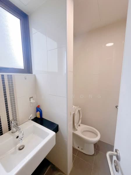 Service Residence for Rent at Centrio Pantai Hillpark - Felix Wong - Bathroom - PropertyGuru.com.my
