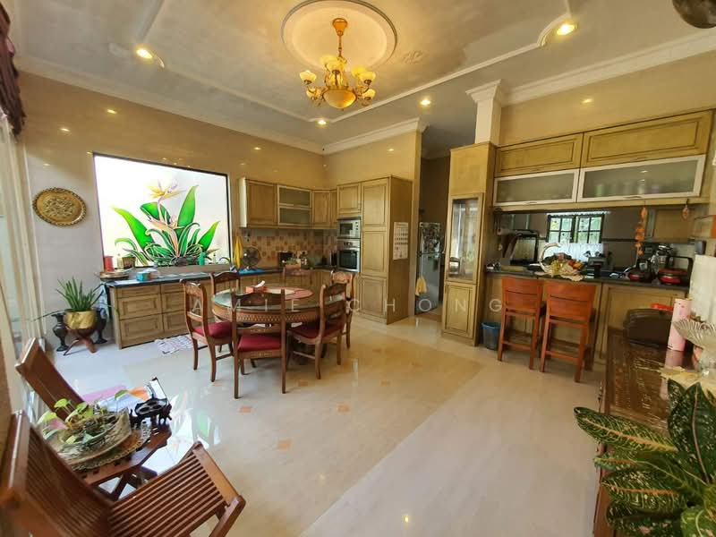 Tiger Lane Double Storey Bungalow Well Design For Sale untuk Untuk Dijual - RM 3,800,000, Mac 2026 - Kitchen - PropertyGuru.com.my