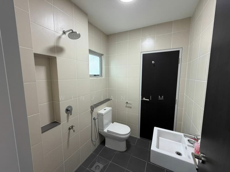 2-storey Terraced House for Rent in Taman Sepang (Sepang) - Winjian Lim - Bathroom - PropertyGuru.com.my