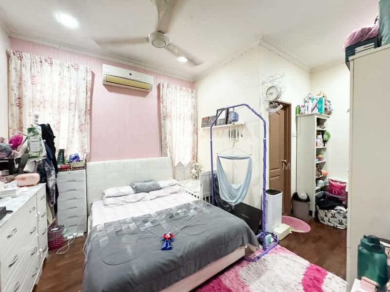 For Sale - Presint 15