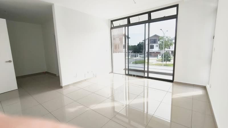 Rumah Kluster untuk Dijual di Horizon Hills (Iskandar Puteri (Nusajaya)) - Jin Teok - Living Room - PropertyGuru.com.my