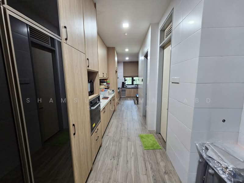 The Brymwood @ Saujana Impian untuk Untuk Dijual - RM 1,800,000, Mac 2026 - Kitchen - PropertyGuru.com.my