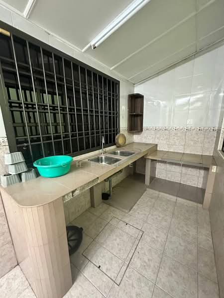 1.5-storey Terraced House for Sale in Taman Pelangi Indah (Ulu Tiram) - Michelle Tey - PropertyGuru.com.my