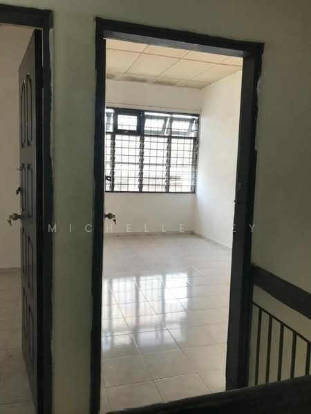 2-storey Terraced House for Sale in Taman Desa Cemerlang (Ulu Tiram) - Michelle Tey - Interior - PropertyGuru.com.my