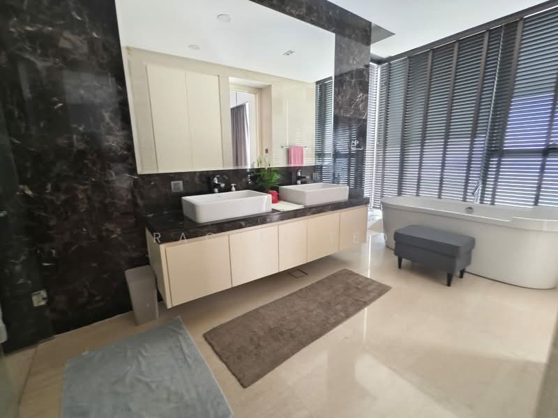 The Astaka @ 1 Bukit Senyum untuk Untuk Dijual - RM 3,500,000, Mac 2026 - Bathroom - PropertyGuru.com.my