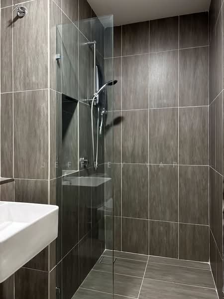 Service Residence for Rent at The Pulse Residence - Jeffrey Yap - Bathroom - PropertyGuru.com.my