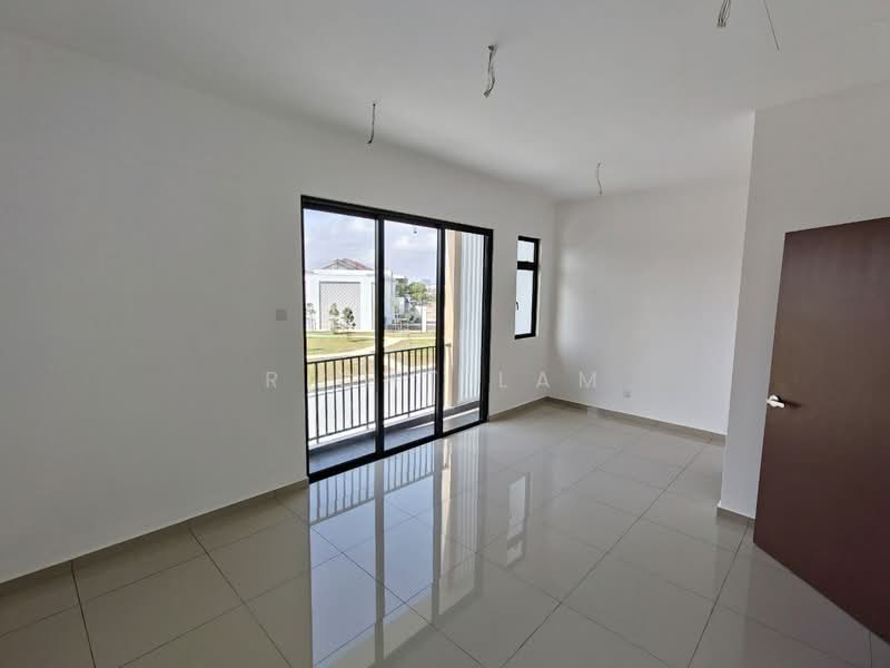 For Rent - Taman Seri Austin