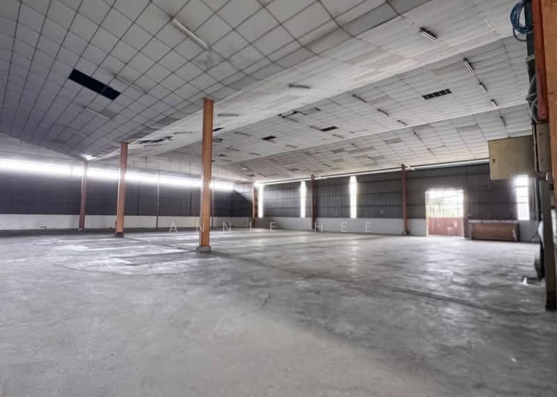 Warehouse for Rent in Kota Kinabalu (Sabah) - Annie Hee - Interior - PropertyGuru.com.my