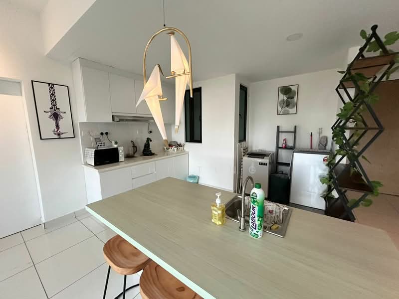 Service Residence for Sale at Southkey Mosaic - Shi Ting - Kitchen - PropertyGuru.com.my