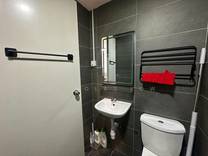 Service Residence for Rent at Midas @ Seri Alam - Nicholas Low - Bathroom - PropertyGuru.com.my