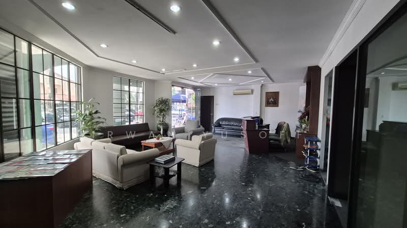 Shop for Rent in Kelana Jaya (Petaling Jaya) - Irwan Yusoff - PropertyGuru.com.my