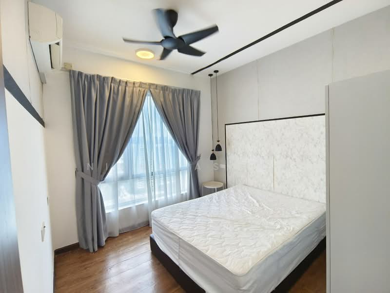 Service Residence for Rent at Country Garden Central Park - Nicholas Low - Bedroom - PropertyGuru.com.my