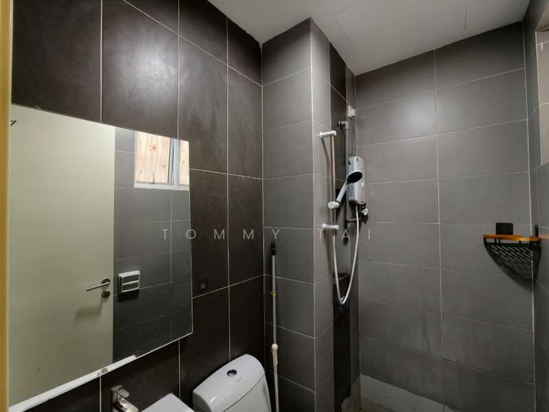 Skysuites @ Meldrum Hills untuk Untuk Disewa - RM 2,400 /bulan, Mac 2026 - Bathroom - PropertyGuru.com.my