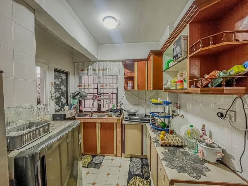 Condominium for Sale at Tiara Faber - Ammar Imran Anuar - Kitchen - PropertyGuru.com.my