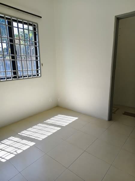 Panorama Lapangan Freehold Single Storey untuk Untuk Dijual - RM 330,000, Mac 2026 - Interior - PropertyGuru.com.my
