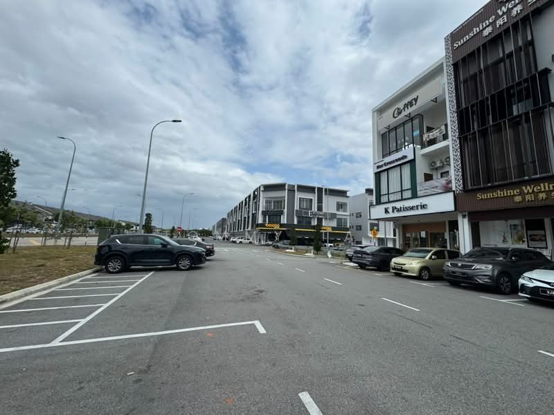 Shop for Rent in Austin Crest (Johor Bahru) - Tommy Tai - Exterior - PropertyGuru.com.my