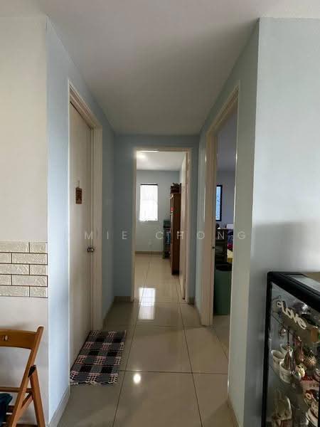 Kondominium untuk Dijual di Upper East @ Tiger Lane - Amie Chong - Corridor - PropertyGuru.com.my