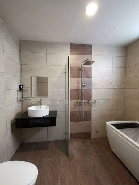 Service Residence for Rent at Molek Regency - Aiden Goo - Bathroom - PropertyGuru.com.my