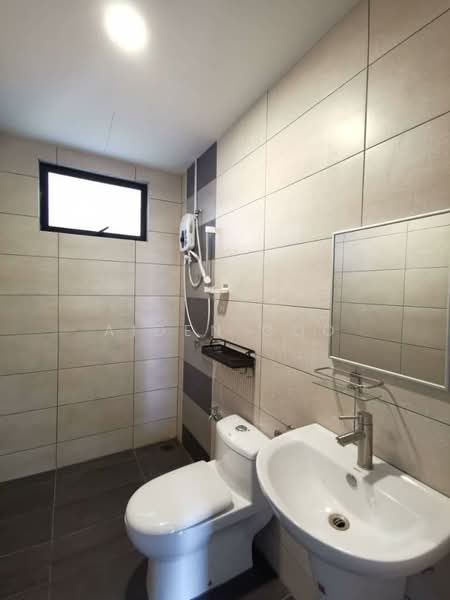 Service Residence for Rent at Molek Regency - Aiden Goo - Bathroom - PropertyGuru.com.my